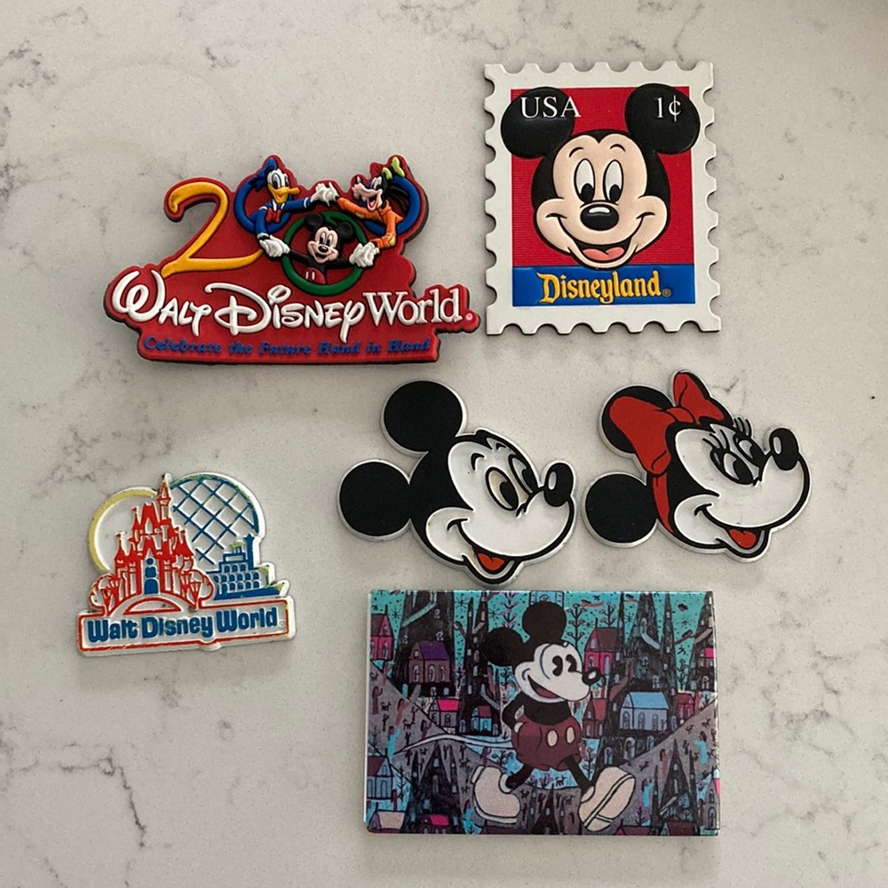Vintage Walt Disney Magnets! Collectible!